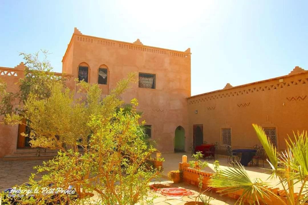 Hotel Riad Le Petit Prince Merzouga Luaran gambar
